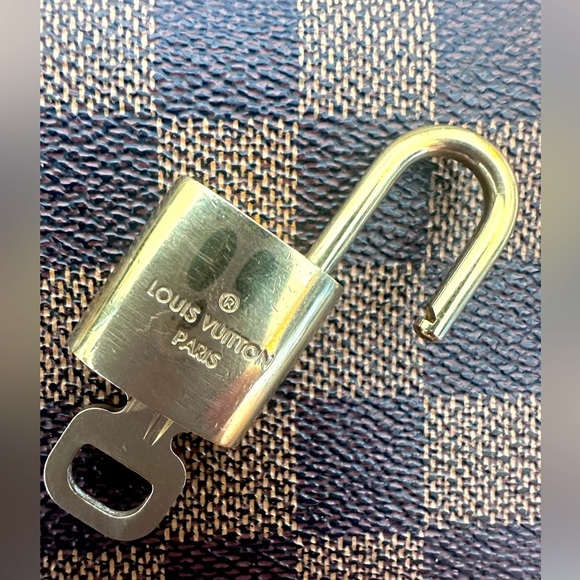Louis Vuitton *Rare number* Key Padlock Gold #452 Authentic - Picture 3 of 5